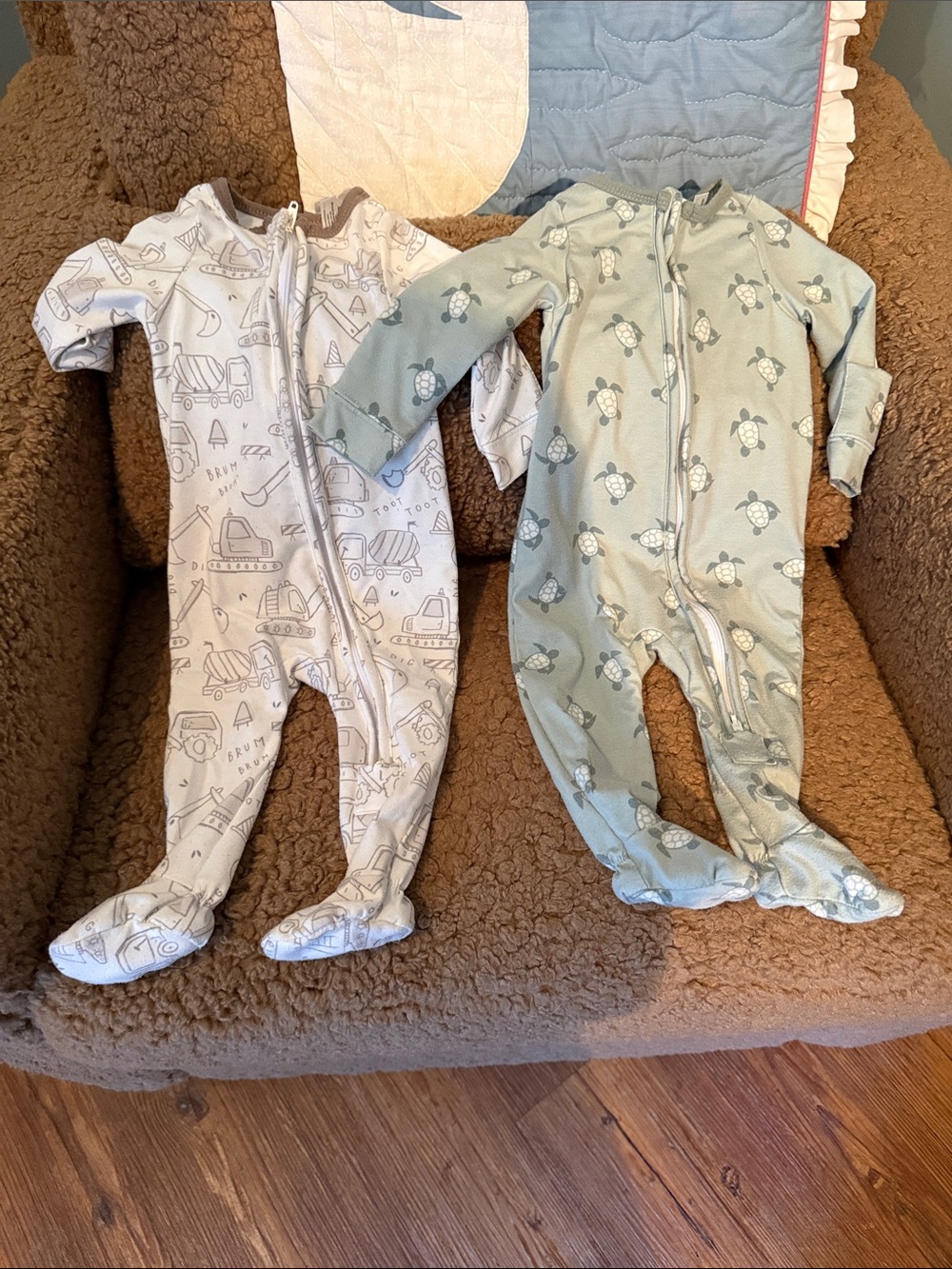 Baby Footed One-Piece Pajamas in Light Gray and Sage Green
